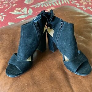 Summer high heels